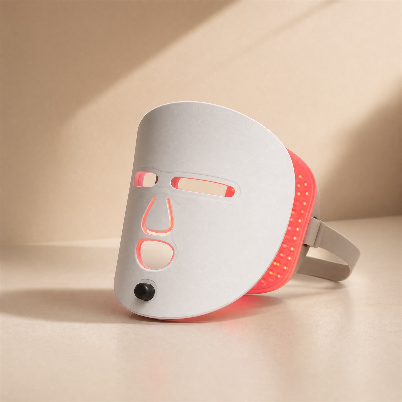 LED Light Therapy Mask - use